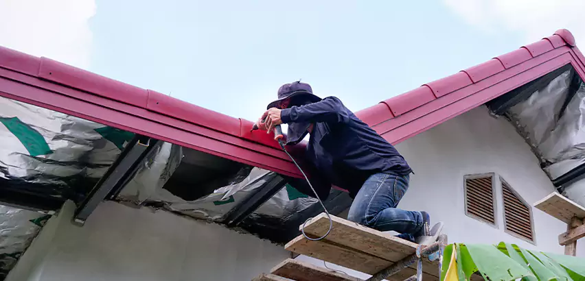 Rain Gutter Repair in Issaquah