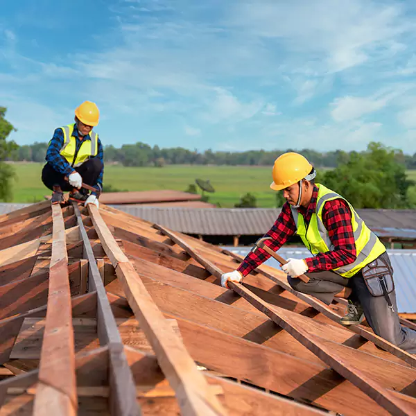 Why Issaquah, WA Property Owners Trust Issaquah Roofing Pro for Garage Roof Replacement?