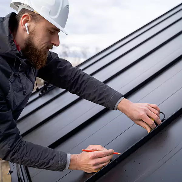 Why Issaquah Property Owners Choose Issaquah Roofing Pro for Tin Roof Repair service?